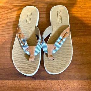 NWOT | Women’s Sperry Top-Sider Flip Flops| size 8